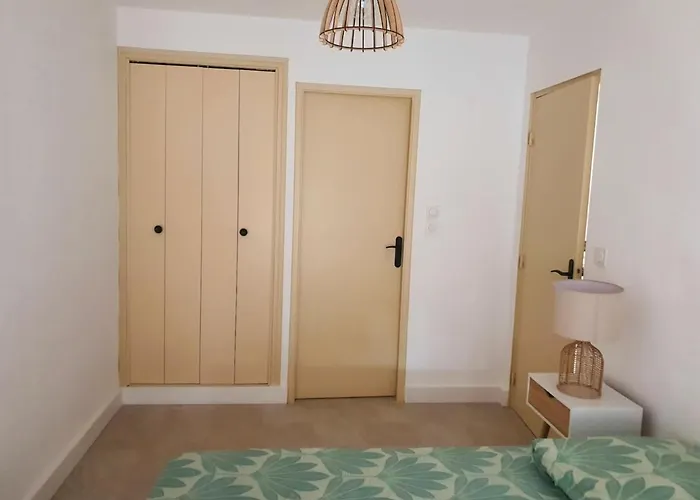 Fully Renovated Apartament *